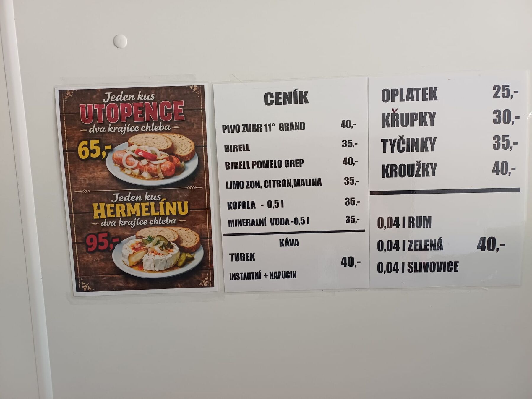 Aktuální ceník nápojů a občerstvení v tenisovém areálu Chropyně