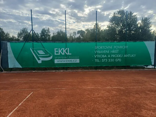 Partner EKKL u antukového kurtu v Chropyni